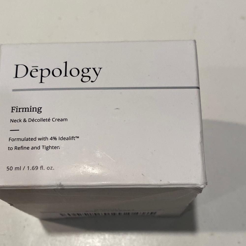 NIB Depology Firming Neck & Décolleté Cream